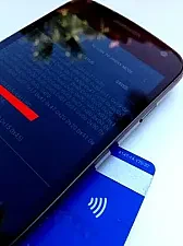 RFID / NFC modul  |  "Mladen"  je napisao u poruci interesnoj  grupi:o6plgf$l6g$1@ls237.t-com.hr...  ...