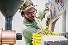 high-tech Partnerschaft gesucht : Nano, Mikro Oberflächenbehandlung, Perforation, power electronics, sensorics, high-voltage, pulse currents  |  Nano, Mikro Oberfl=E4chenbehandlung und Perforation von Substraten...