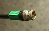 Flere HD udgange men kun een indgang på TV'et  |  Hej OleJeg gætter på at du mener HDMI grænseflader.Kig...
