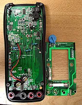 Bare PCB mount Banana Jack? |  ::>:> > Does anyone know were to get bare PCB mount 4mm Banana Jacks (socket)?:>...