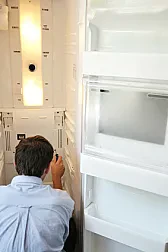 Ang. butikalarmer  |  Hej,Jeg havde en diskussion igår med et par venner om hvordan butiksalarmer...