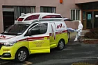 Bo z robotami nigdy nie wie, oj nie wie sie |  No widzisz, ja też się spieszyłem. Tylko że Ty mi raczej głowy nie urwiesz?...