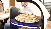 Robot camerieri - come si orientano? |  Una osservazione: i ripiani aperti sono a rischio di contaminazioni da parte di...
