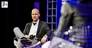 KI-StartUps + Kampfpanzer Panther |  Vor wenigen Monaten ist ein führendes deutsches KI-Startup (Nyonic) zerbrochen,...