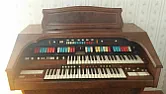 Repair a Hammond Organ?  |  I could not resist buying this. A heavy Hammond Organ. It appears to be from the...