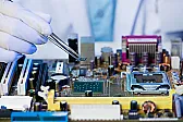 end of Intel? |  https://en.wikipedia.org/wiki/Traitorous_eight William Shockley wasn't an...
